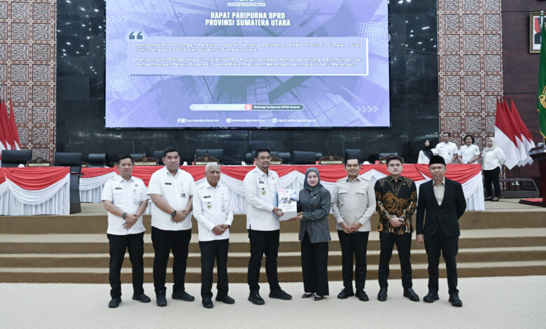Gubernur Bobby Nasution Serahkan Ranperda P-APBD 2026 ke DPRD, Fokus Infrastruktur dan Pemulihan Pascabencana