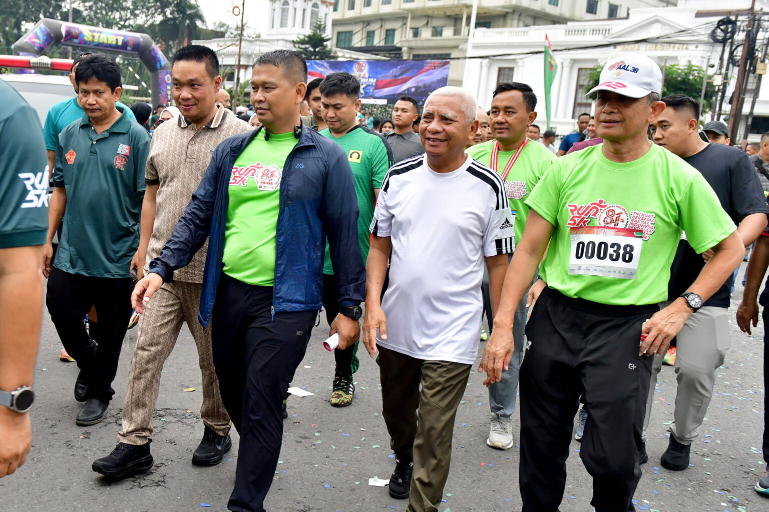 Wagub Sumut Lepas Ribuan Peserta Fun Run 5K HUT ke-81 TNI, Perkuat Sinergi TNI dan Masyarakat